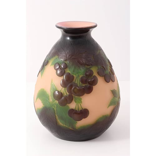 ガレ サクランボ文 花瓶
