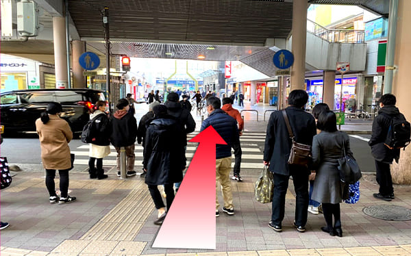 JR鶴見駅からの道順3