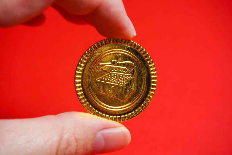 純金製のメダル、コインとの違いを解説