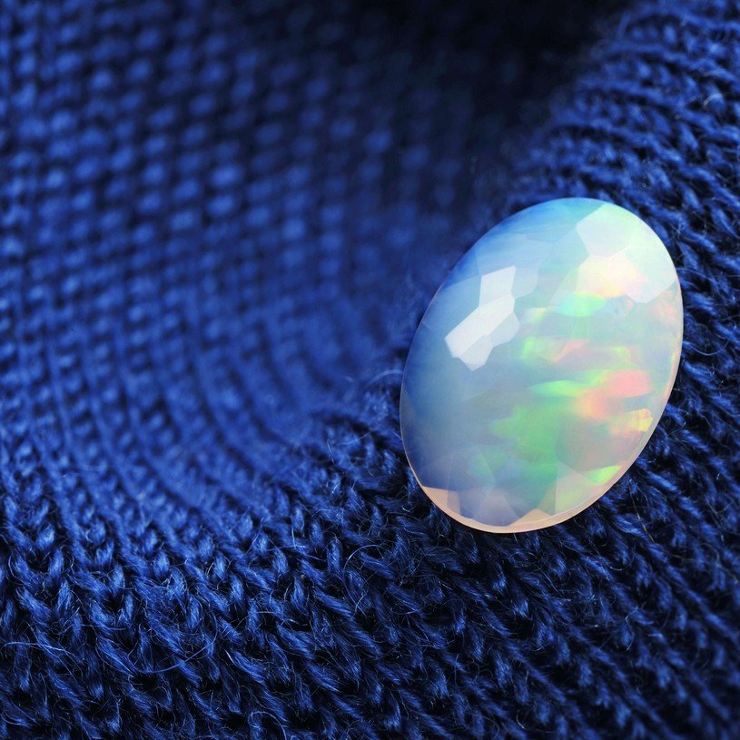 ウォーターオパール（ジェリーオパール、クリスタルオパール）／Water Opal（jelly opal、Crystal Opal）