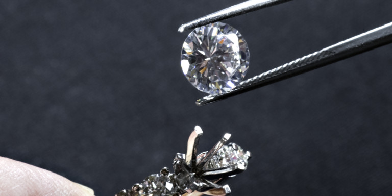 ダイヤは小さくても買取可能！小さいダイヤの魅力や買取相場をご紹介