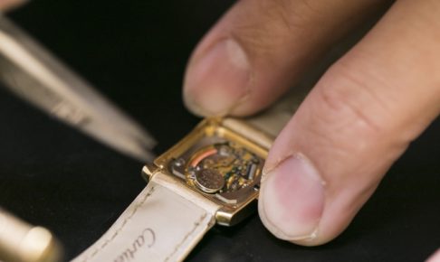クォーツ時計の電池交換を解説！値段や自分で行う方法も紹介 | 時計修理ならALLU WATCH REPAIR