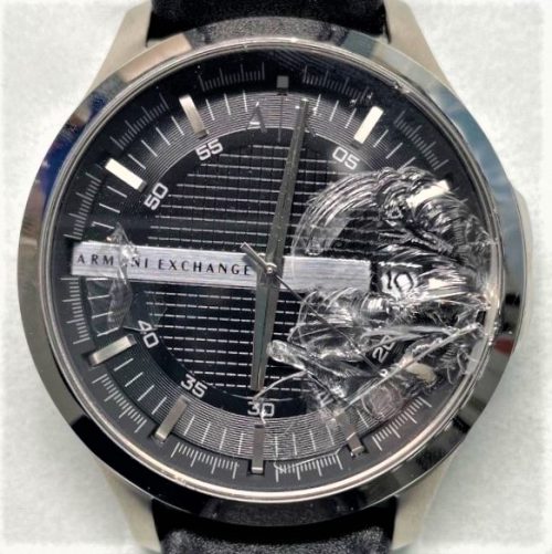 腕時計の修理事例 アルマーニ AX2103 ガラス破損 ひび割れ