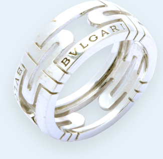 ブルガリの指輪